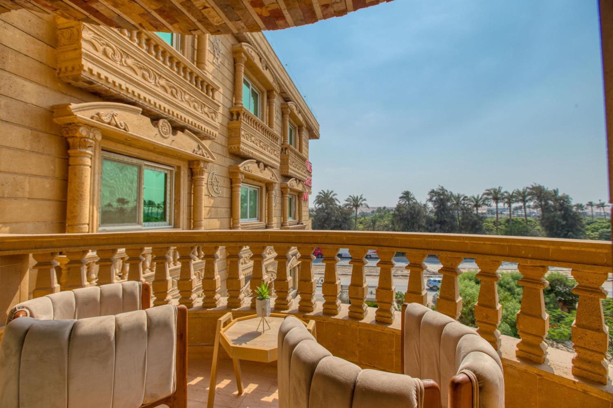 Golden Palm Sunrise Inn Kafrat al Jabal Exterior photo